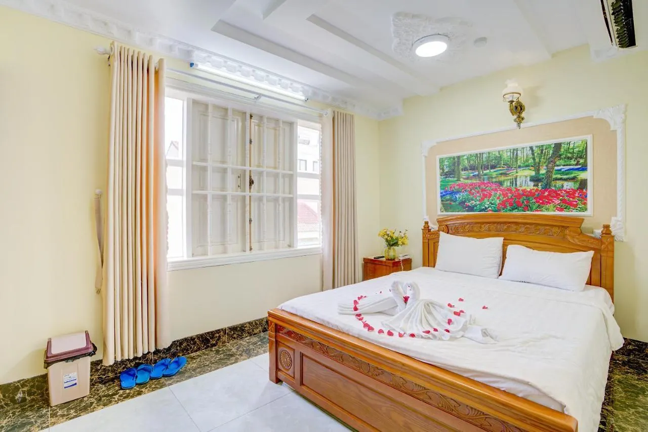 The Moment - Quang Anh Hotel Vung Tau Vietnam
