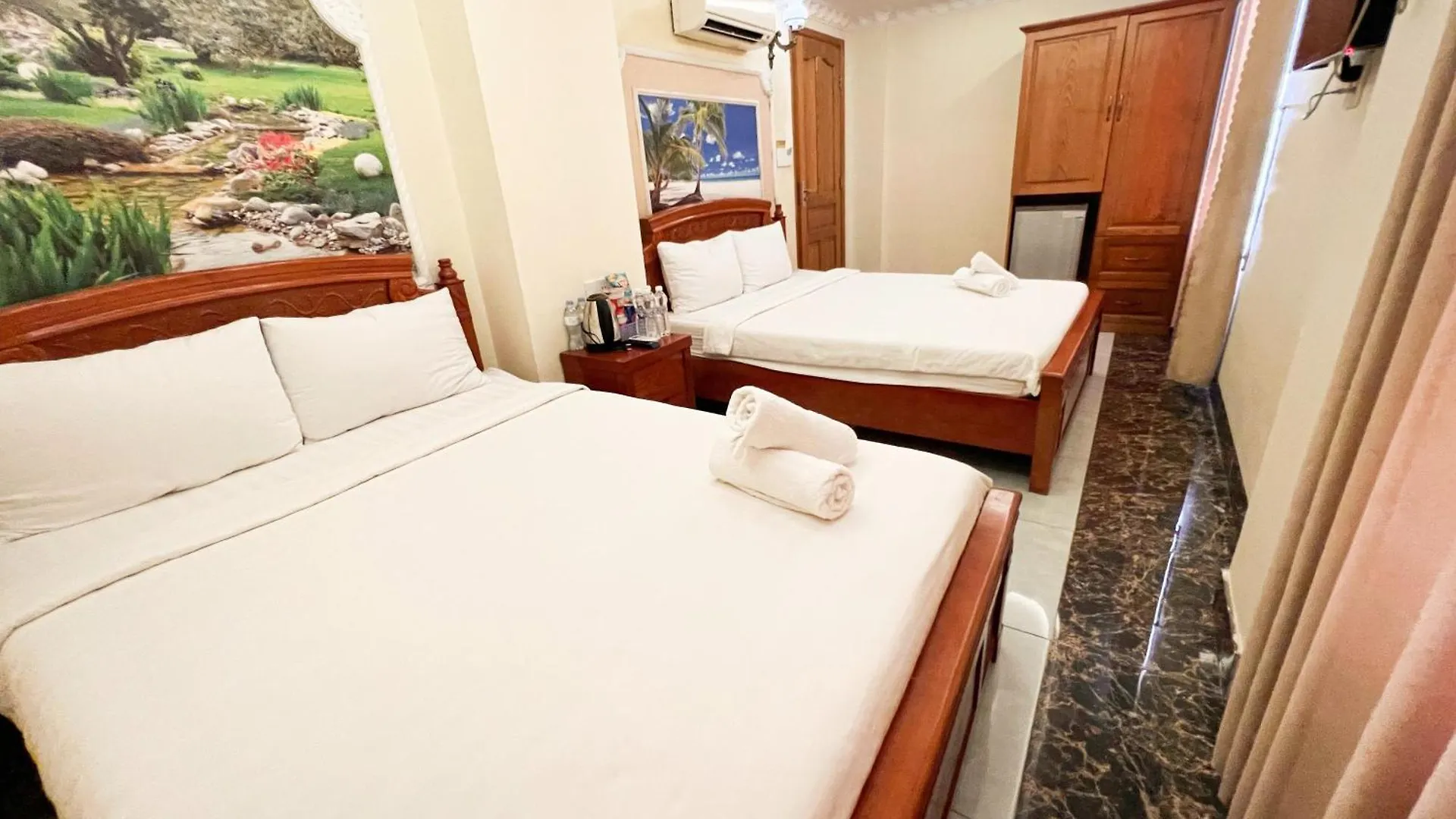 ***  The Moment - Quang Anh Hotel Vung Tau Vietnam